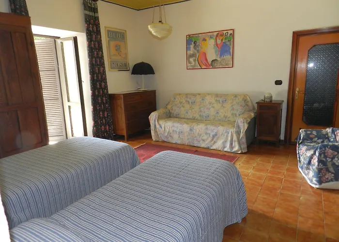 Mamota Bed & Breakfast 3*